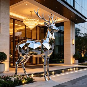 Sculpture de cerf en acier inoxydable à facettes personnalisées, statue géométrique de cerf en métal pour la décoration paysagère d'hôtel - Product Image 2