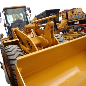 รถตักล้อยางมือสอง Caterpillar CAT 966 966H จากญี่ปุ่น รถตักหน้าขุด รับน้ำหนักได้ 9 ตัน รุ่นปี 2016 - Product Image 1