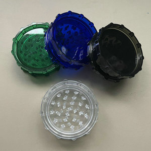 Trituratore per Erbe in Plastica Trasparente Durevole, Utensile Promozionale con Denti Piatti per Macinare, Frantumatore di Tabacco, Modello IGOMYQ01 Marca Keyi - Product Image 4