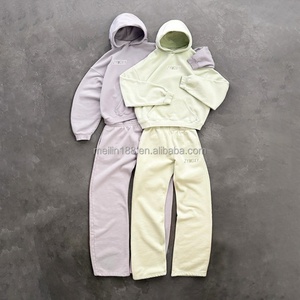 Ensemble de survêtement de haute qualité pour hommes : sweats à capuche et pantalons de jogging amples, personnalisables avec logo - Product Image 2
