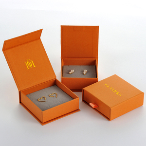 GALMPKG Factory Luxury Cardboard Bracelet Necklace Ring Magnetic Foldable Jewelry Packaging Drawer Sliding <b>Box</b> - Product Image 4