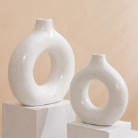 Vase à donuts de luxe personnalisé fait à la main, décoration créative nordique, vase à fleurs en céramique pour la décoration de la maison