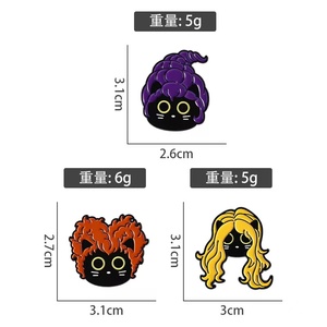 Pin de Esmalte Suave de Alta Calidad con Personajes de Películas de Dibujos Animados, Bruja Teñida de Negro para Solapa de Metal, Ideal para Graduación - Product Image 5