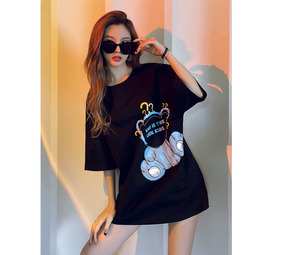 T-shirt personnalisé pour femme avec étiquette imprimée par sublimation, col rond, logo vierge, coupe oversize, t-shirt cool pour femme, t-shirt oversize - Product Image 1