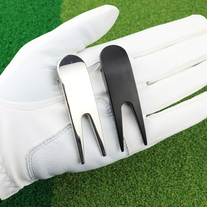 Horquilla de reparación de campos de golf, abridor de botellas de aleación de zinc, herramienta multifuncional para el mantenimiento de campos de golf - Product Image 2