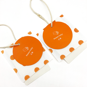 Étiquettes en papier personnalisées pour vêtements à bas prix pour enfants, vêtements, sacs, chaussures avec nom et logo imprimés - Product Image 4