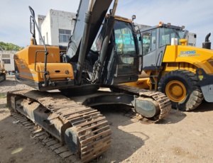 Excavatrice Doosan 225LC-9T d'occasion, 21,5 tonnes, faible nombre d'heures de travail, moteur et pompe en bon état, à vendre avec rapport - Product Image 2