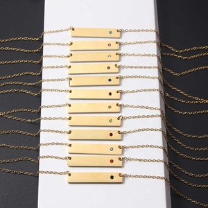 Collana Girocollo a Barra da Donna in Acciaio Inossidabile Lucidato a Specchio con 12 Pietre Portafortuna e Strass, Personalizzabile, Argento e Oro - Product Image 5