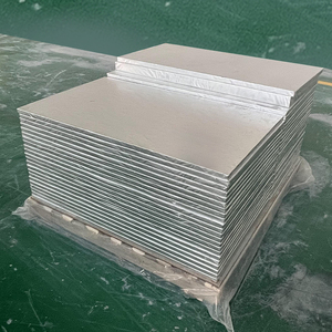 Panneau d'isolation microporeux ignifuge LKT Brand 1100C avec service de découpe pour fours à lingots de fer et d'acier - Product Image 5