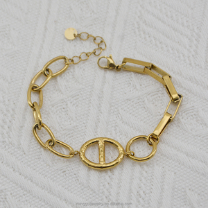 Diseño único de personalidad con acero inoxidable de alta calidad y oro de 14K. Esta es una cadena de mano elegante para joyería de mujer - Product Image 5