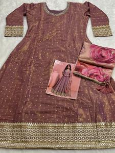 Simar หนักทันสมัยกับลำดับเย็บปักถักร้อยและฟอยล์ Stitch ทำงานโมเดิร์น dupatta สำหรับงานแต่งงานงาน Diwali สำหรับทุกโอกาส - Product Image 3