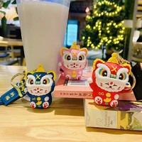 Nouveau style tendance nationale de dessins animés Porte-clés en PVC Lion porte-bonheur Chat de la fortune Pendentif pour voiture et sac Petit cadeau de vacances Vente en gros
