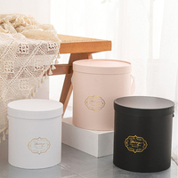 Lot de trois grandes boîtes à fleurs portables en carton, forme cylindrique, épaisseur 2 mm, avec poignée en ruban, en papier couché, pour impression et estampage en gros