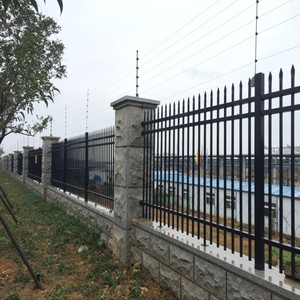 รั้วชุบสังกะสีเกรดเชิงพาณิชย์สำหรับคลังสินค้าและลานจอดรถ - Product Image 5