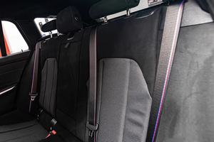 Limpio Coche usado 2025 BMWS Seria 3 <span class=keywords><strong>Touring</strong></span> <span class=keywords><strong>330i</strong></span> xDrive <span class=keywords><strong>M</strong></span> <span class=keywords><strong>Sport</strong></span> 2.0L Wagon listo para usar, sin accidentes listo para enviar a todo el mundo - Product Image 2