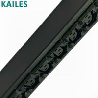 KAILES K33 200-240V PDU vertical industriel en aluminium, 32A, 14 prises, personnalisé pour les armoires de serveurs