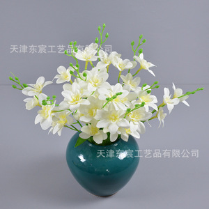 Ramo de orquídeas artificiales de 47 cm, arreglo floral de seda para decoración del hogar y bodas - Product Image 3