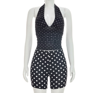 Viviblook J26ST264 Conjunto de pantalones cortos para mujer, sexy, sin mangas, con lunares, top sin espalda con cordones, pantalones cortos ajustados, conjunto de dos piezas - Product Image 2