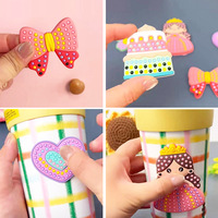 Vente en gros de jouets créatifs pour enfants personnalisés, artisanat artistique, peinture au diamant, autocollants de dessins animés, kit de peinture au diamant pour enfants