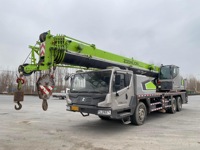 Grue sur camion Zoomlion d'occasion de qualité supérieure, 25 tonnes, certifiée EPA, modèle 2020, hauteur de levage 60 m, boîte de vitesses bien entretenue, pompe efficace