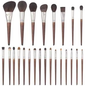 Ensemble de pinceaux de maquillage personnalisable YRX Professional de 24 pièces, manches en bois, virole en aluminium, poils synthétiques doux pour - Product Image 6