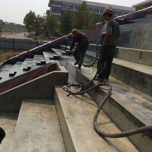 Aerosol de <span class=keywords><strong>poliurea</strong></span> de dos componentes de alta calidad y al mejor <span class=keywords><strong>precio</strong></span> para soporte deportivo para parque infantil - Product Image 2