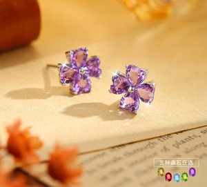 9 paires de boucles d'oreilles clous en argent sterling 925, motif trèfle à quatre feuilles, avec pierres naturelles en forme de cœur de 4 mm, bijoux minimalistes pour femme, idéales pour les soirées. - Product Image 2