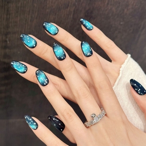 <span class=keywords><strong>Uñas</strong></span> Postizas Acrílicas de Alta Calidad Hechas a Mano, Color Azul Degradado a Negro con Puntos Blancos Brillantes, Estilo Dreamy, Venta al Por Mayor - Product Image 2