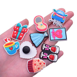 Popular zapato de boda encanto regalos casados diseñador bebé niña niño zapato encanto Bling colorido accesorio zuecos hebilla fiesta conjunto - Product Image 6