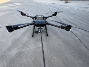 โดรนทำความสะอาดกระจกแรงดันสูง ประสิทธิภาพการทำงานสูง ความสูงบินได้ 100 เมตร ใช้เวลา 15-20 นาที สภาพใหม่ ใช้น้ำเย็น - Product Image 2