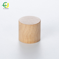 Echantillons gratuits EU-Beauty Bouchons de bouteilles de parfum en bois personnalisés Diffuseur de roseaux colorés Bouchon en bois pour bouteilles de parfum en verre