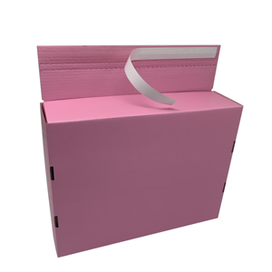 กล่องกระดาษลูกฟูกสีชมพูพิมพ์โลโก้ตามสั่ง กล่องไปรษณีย์สำหรับใส่เค้ก - Product Image 4