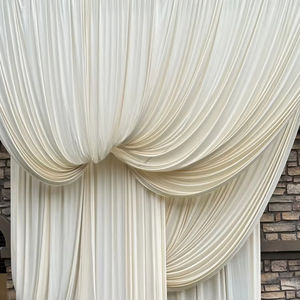 <span class=keywords><strong>Rideau</strong></span> <span class=keywords><strong>de</strong></span> fond en tissu <span class=keywords><strong>de</strong></span> soie <span class=keywords><strong>de</strong></span> lait décoratif pliable élastique moderne pour les mariages Décorations <span class=keywords><strong>de</strong></span> mariage modernes - Product Image 1