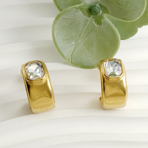 ZOGXIN Gold Plated C Shape Stud Earrings With Crystal Geometric Design For Women Party Jewelry - Product Image 4