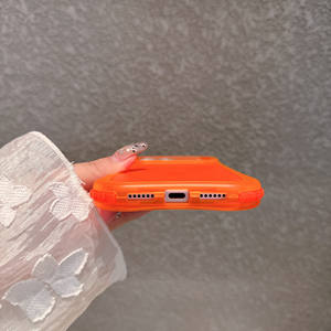 Étui de protection magnétique transparent mat Skin Touch pour <span class=keywords><strong>iPhone</strong></span> Air 16 15 14 13 12 <span class=keywords><strong>11</strong></span> 17 Pro Max, compatible avec la charge sans fil, résistant aux chocs - Product Image 6