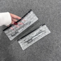 Kantong Plastik Transparan Bening, Buram, dan Translusen yang Dapat Ditutup Kembali untuk Kemasan Barang Ringan, Berbagai Ukuran, dengan Resleting