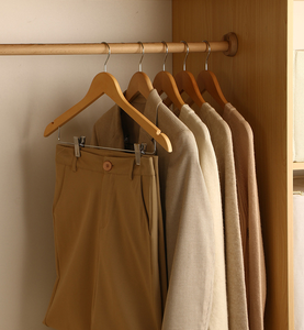 Lavinia <span class=keywords><strong>pas</strong></span> <span class=keywords><strong>cher</strong></span> costume personnalisé <span class=keywords><strong>cintre</strong></span> <span class=keywords><strong>en</strong></span> bois manteau <span class=keywords><strong>cintre</strong></span> <span class=keywords><strong>en</strong></span> bois avec logo <span class=keywords><strong>en</strong></span> gros hôtel cintres <span class=keywords><strong>en</strong></span> bois pour chiffons pantalon clip - Product Image 6