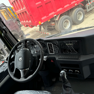 Shacman 6 Wheeler Diesel Fuel Cargo Truck Heavy Duty Mobile Gran capacidad Equipo especializado Transporte 4x2 Camión para la venta - Product Image 6