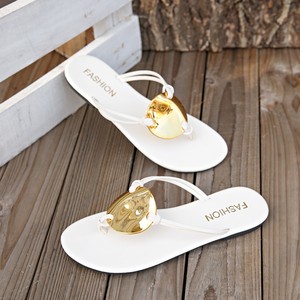 WJ513  Claquettes de plage, tongs brillantes, <span class=keywords><strong>sandales</strong></span> plates sexy pour femmes, taille 36-43, vente directe d'usine - Product Image 3