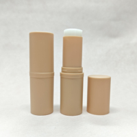 Baume à lèvres repulpant longue durée personnalisé, baume à lèvres en stick Volufiline pour des lèvres pulpeuses, fermes et hydratées avec étiquette privée
