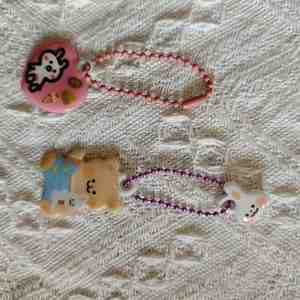 เคสโทรศัพท์พีวีซีพิมพ์ลายยูวีแบบกำหนดเองรักษ์โลก พร้อมพวงกุญแจจี้ห้อย สำหรับเป็นของขวัญวันแม่ - Product Image 2