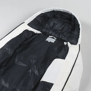 Chaquetas Acolchadas Blancas Personalizadas, Chaqueta de Plumón de Pato de Lujo Impermeable para Hombre - Product Image 5