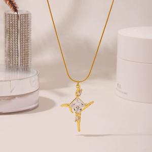 지르콘 펜던트가 달린 트렌디 한 여성용 스테인레스 스틸 크로스 목걸이 기념일 기능 링크 체인 패션 쥬얼리 - Product Image 6