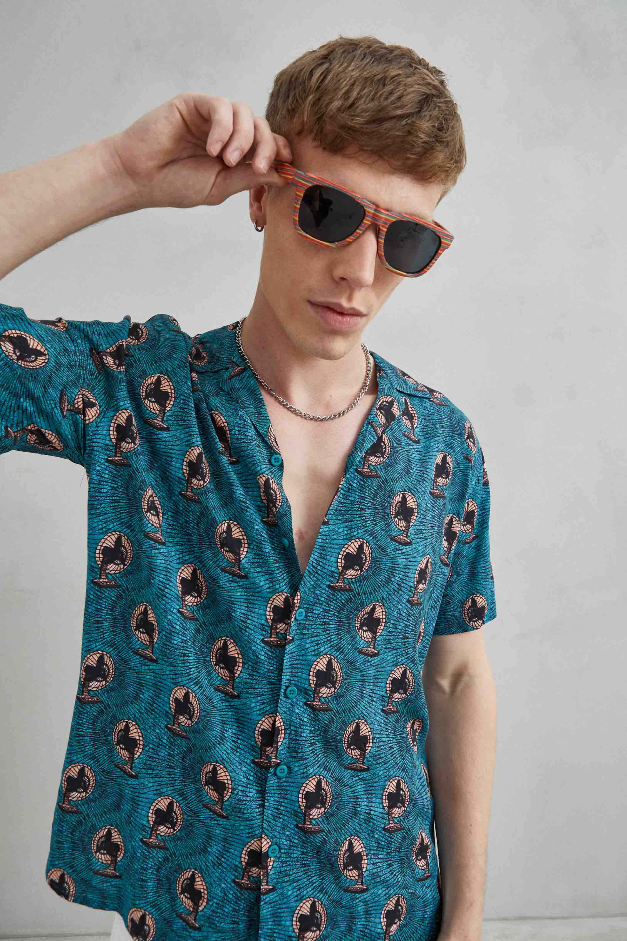 สีเขียว