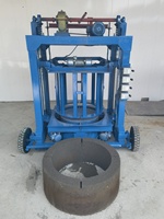 Conception mobile de machine de formage d'anneaux de puits de ciment en béton avec technologie de moule de machine à briques remplaçable pour répondre à divers besoins