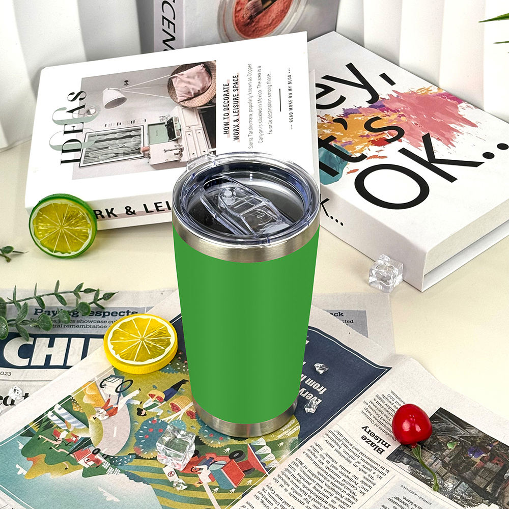 สีเขียว