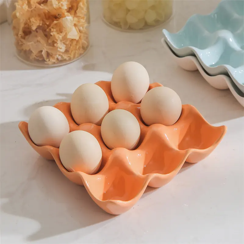 Accesorios de cocina para el hogar, organizador de almacenamiento de huevos de porcelana de color personalizado, soporte de bandeja de huevos de cerámica