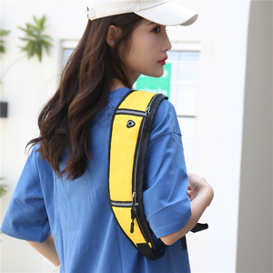 Riñonera con cierre de cremallera impermeable unisex con patrón de letras de poliéster Oxford multicolor con logotipo personalizado para deportes al aire libre y correr - Product Image 5