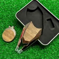 Outil de réparation de divots de golf le plus vendu en gros avec marqueur magnétique puissant en noyer, logo personnalisé, accessoires de golf directement de l'usine
