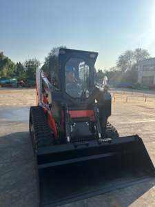 Надежная и прочная конструкция Xinchai Power 3.3T, ковш 0.5 м³, гарантия 1 год - Product Image 2